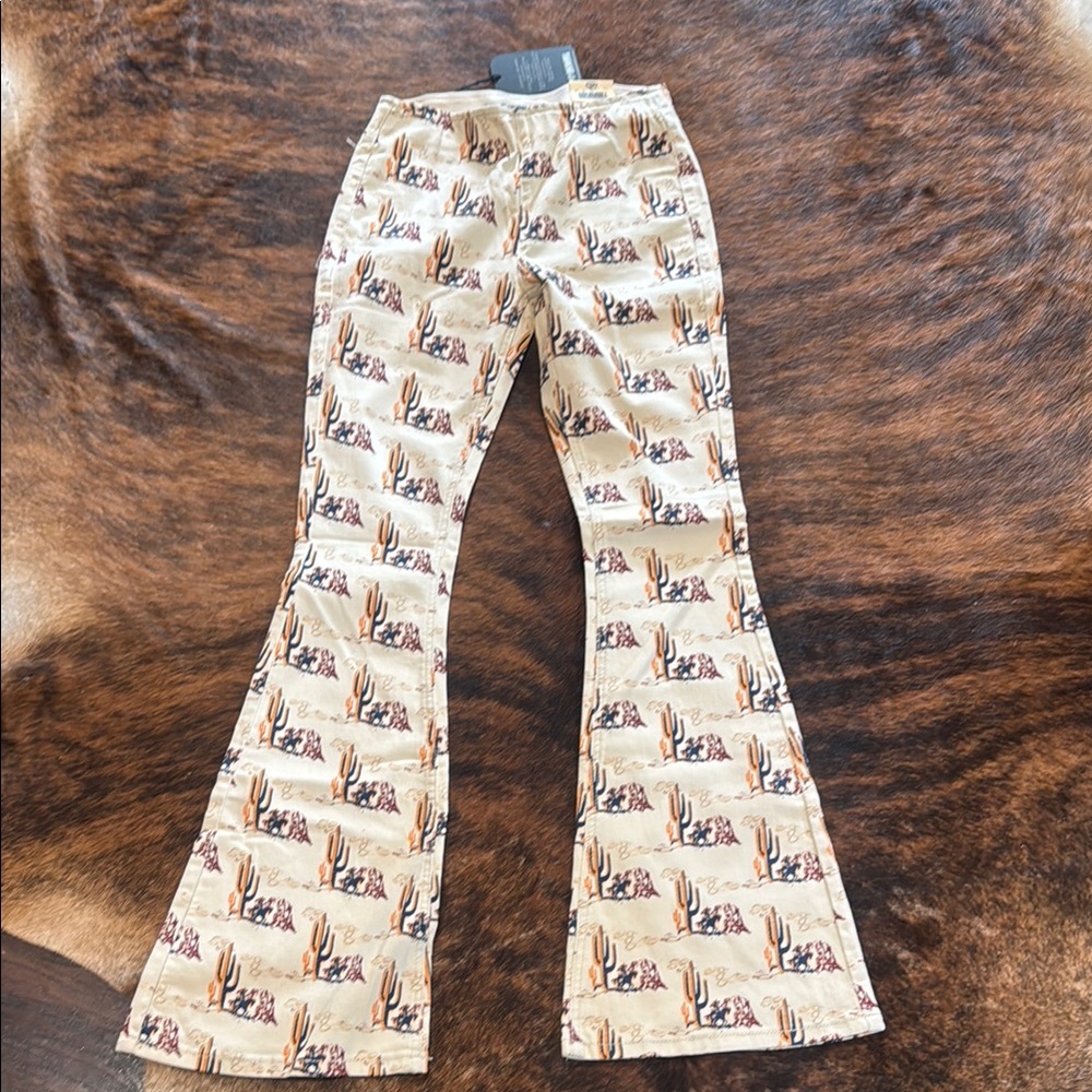 NWT Rock&roll Bargain Bell Pull On Flare 27X34